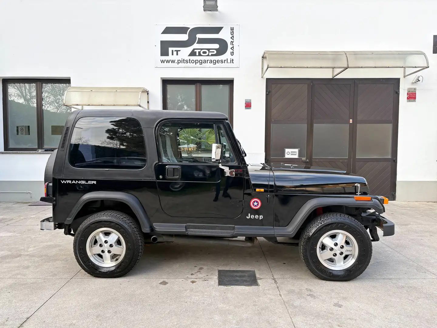 Jeep Wrangler Wrangler YJ 4.0 184cv - Asi - Clima - Storica Schwarz - 1