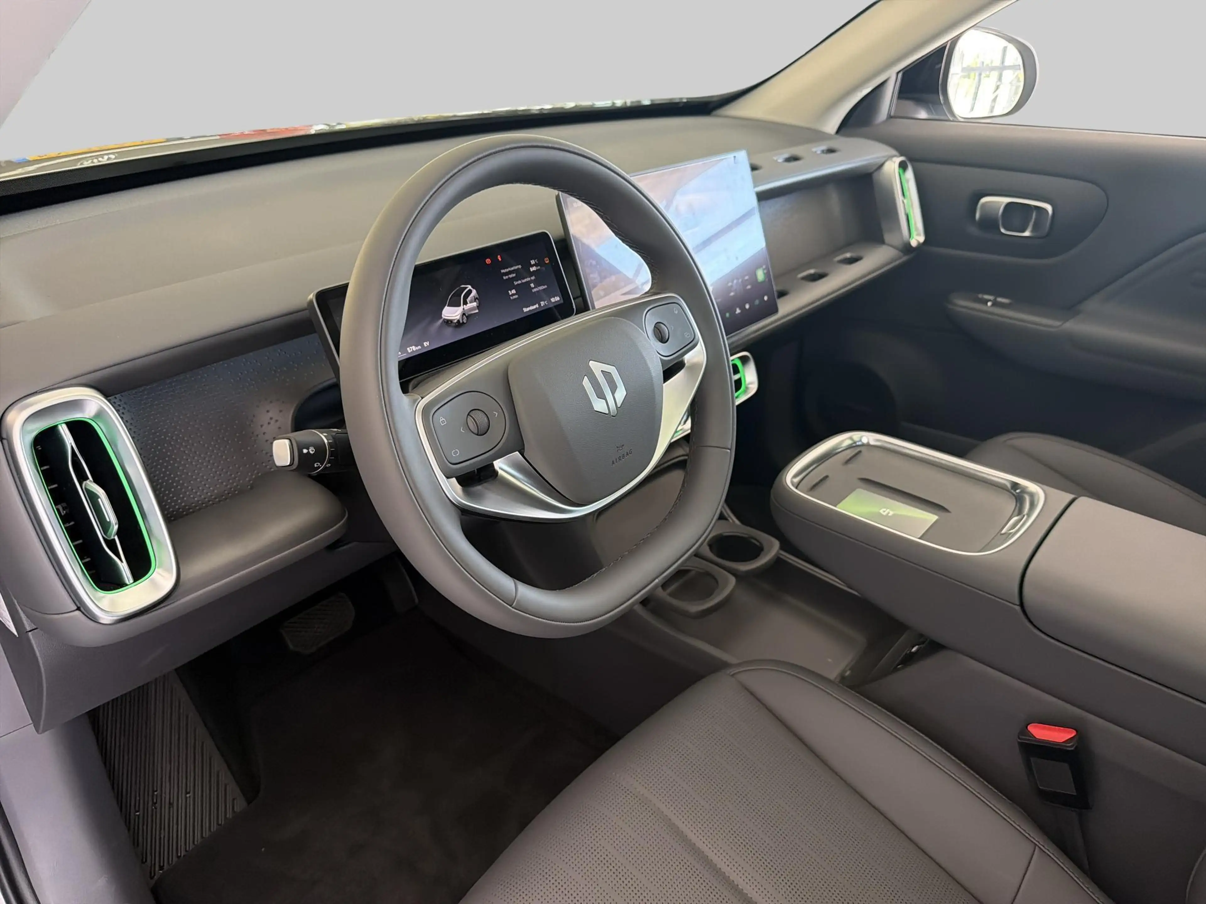 Leapmotor B10 Design Hybrid EV 18.8 kWh || 19 Inch velgen, Tundr — photo 11