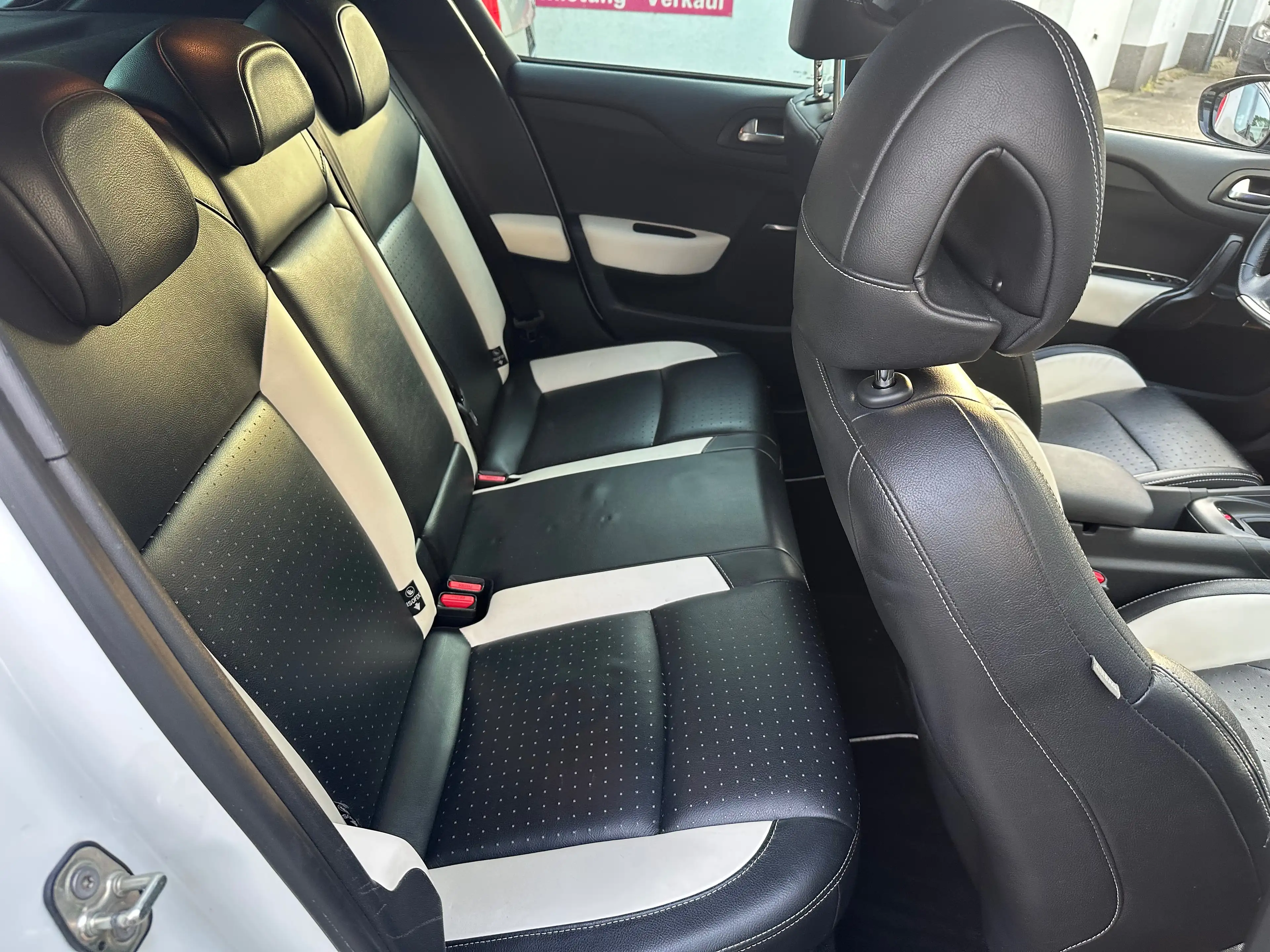 Citroen DS4 DS4 HDi 165 SportChic 1-Hand/ Totwinkel/ Navi — photo 15