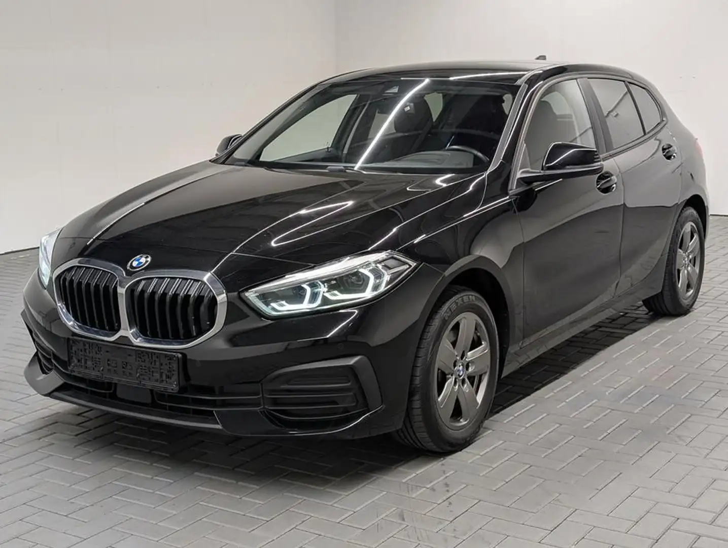 BMW 118 i LED/HUD/Navi/SHZ/Kam/16 LM Schwarz - 1