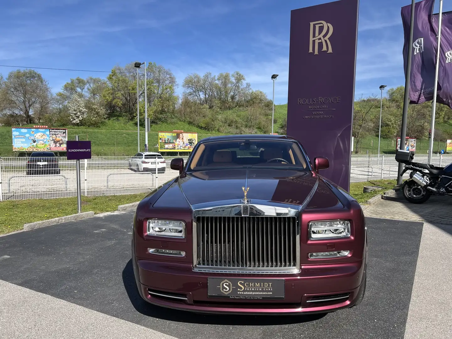 Rolls-Royce Phantom Fioletowy - 1