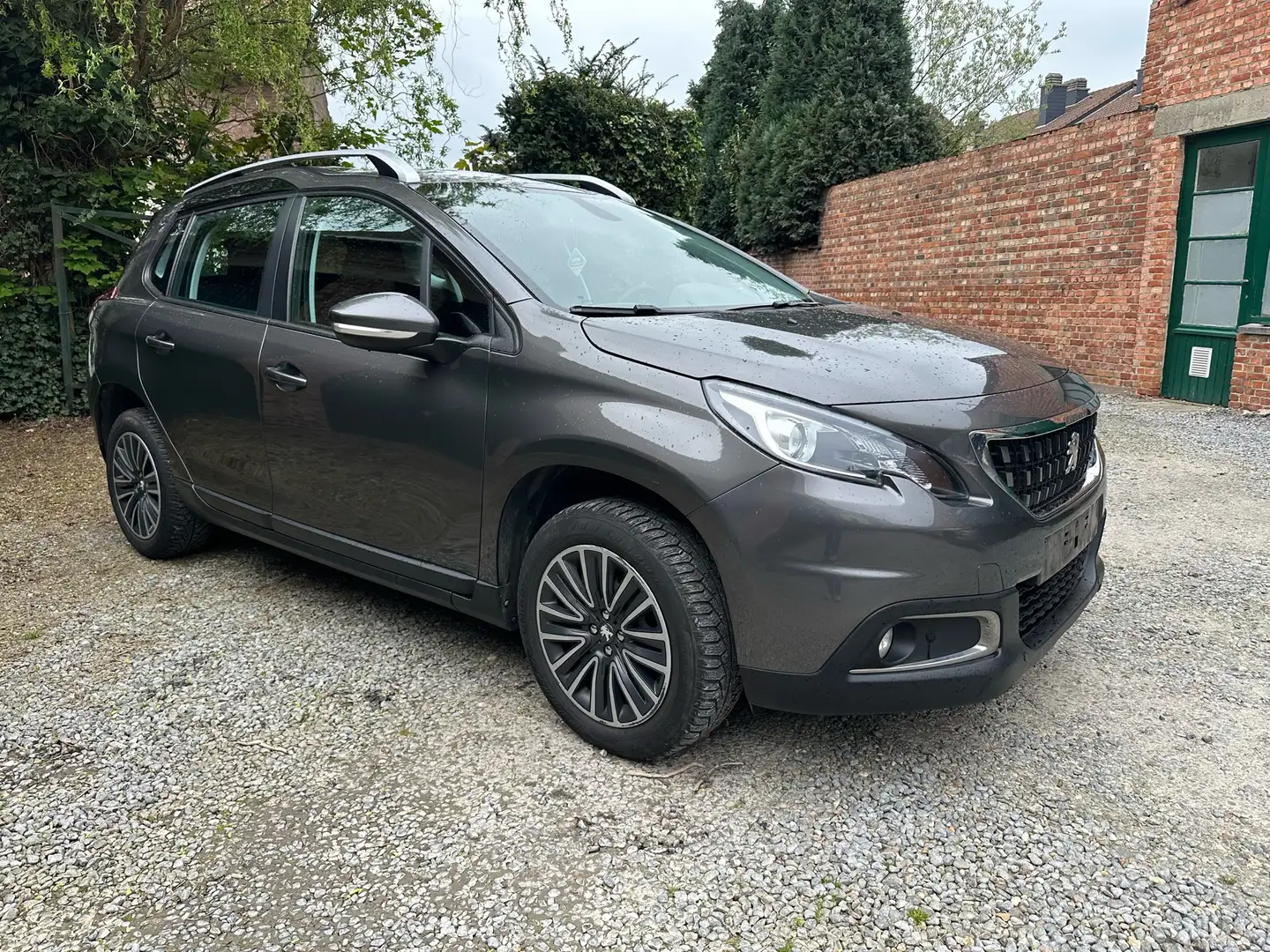 Peugeot 2008 BlueHDi Navi/CruiseControl/Garantie Grijs - 1