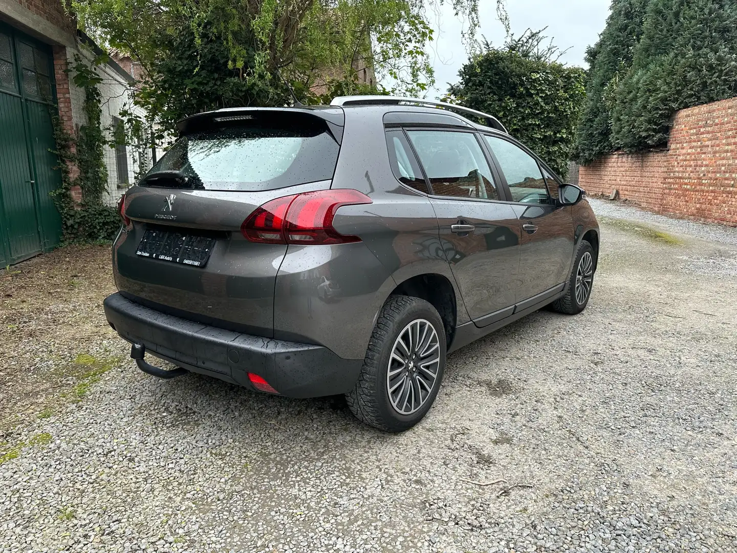 Peugeot 2008 BlueHDi Navi/CruiseControl/Garantie Grijs - 2