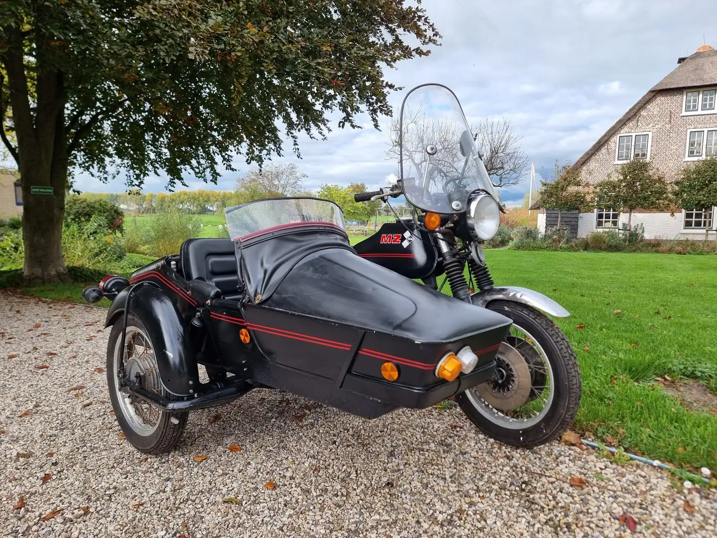 MZ ETZ 250 MZ ETZ 250 van 1986 met Nederlands kenteken! Fekete - 1