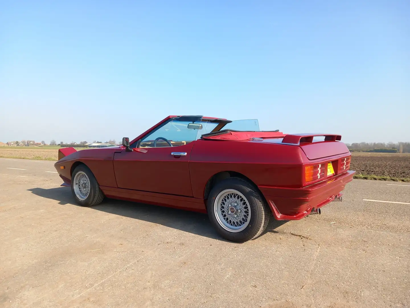 TVR Overig 280i Roşu - 2