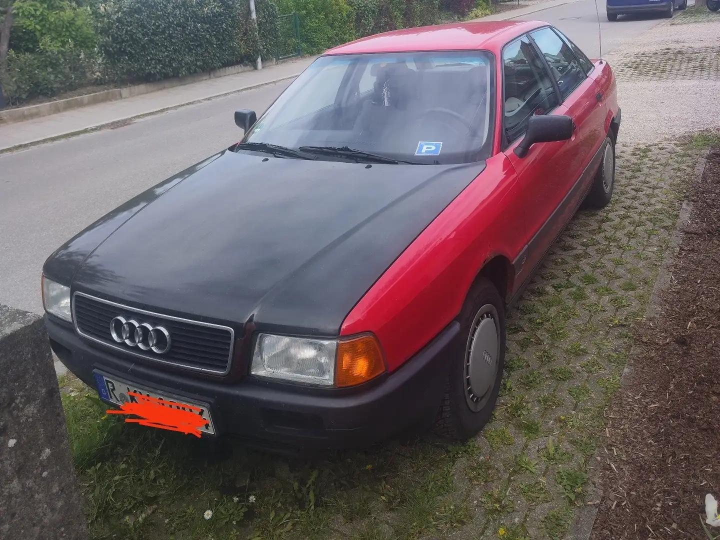 Audi 80 1.8 Červená - 1