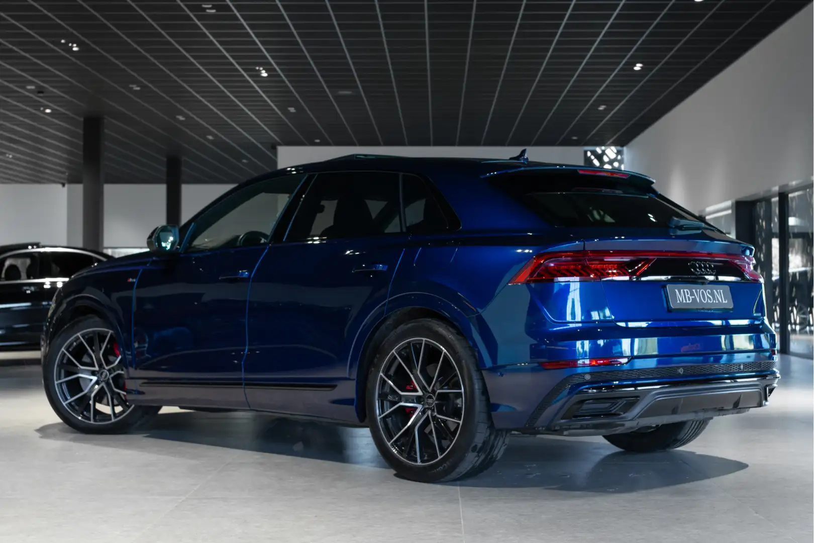 Audi Q8 60 TFSI e Quattro Competition Full Options | Nieuw Blauw - 2