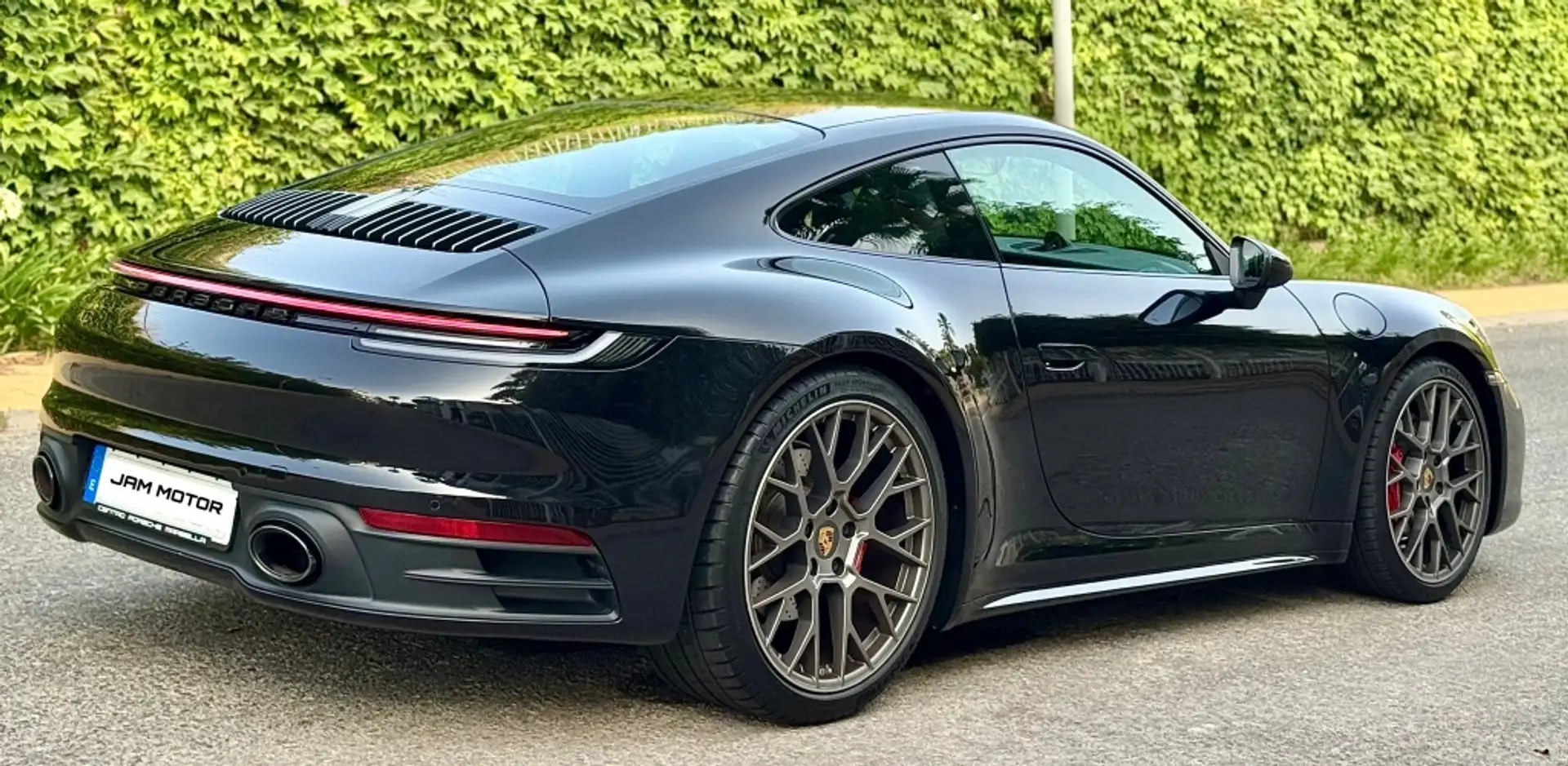 Porsche 992 Carrera 4S Coupé PDK Noir - 1