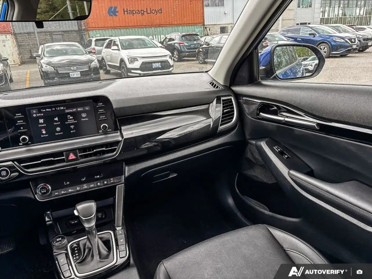 Kia Seltos снимка Kia Seltos