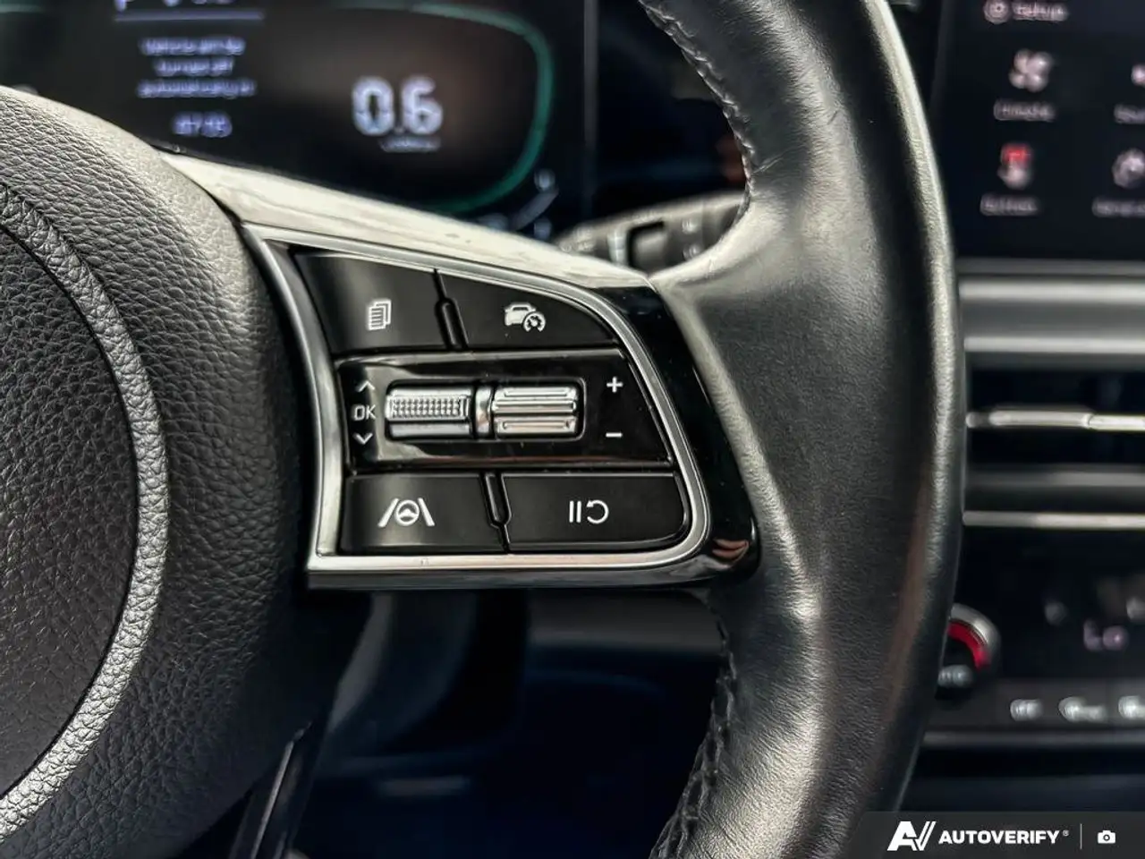 Kia Seltos снимка Kia Seltos