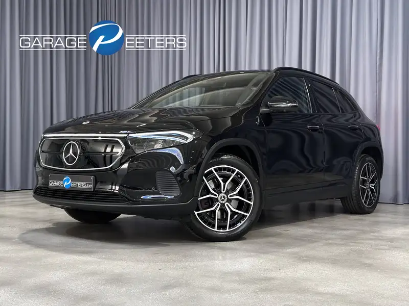 MERCEDES-BENZ Eqa