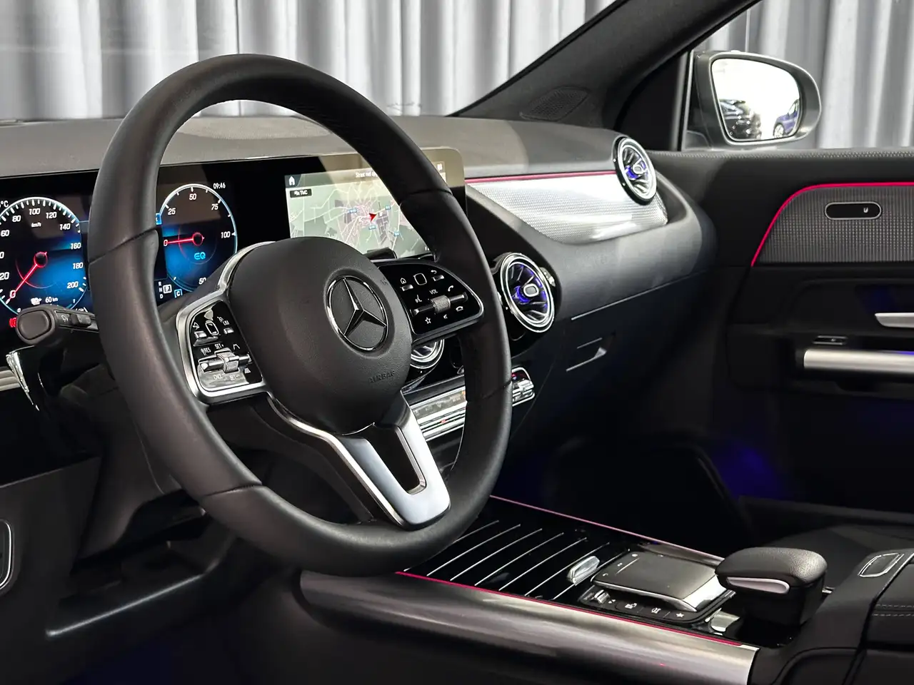 Mercedes-Benz EQA *LEDER*DISTRONIC*HUD*TREKHAAK*360'CAMERA*19"AMG VELGEN*MBUX NAVI PLUS*NIGHTPAKKET*MEMORY*, миниатюра 20