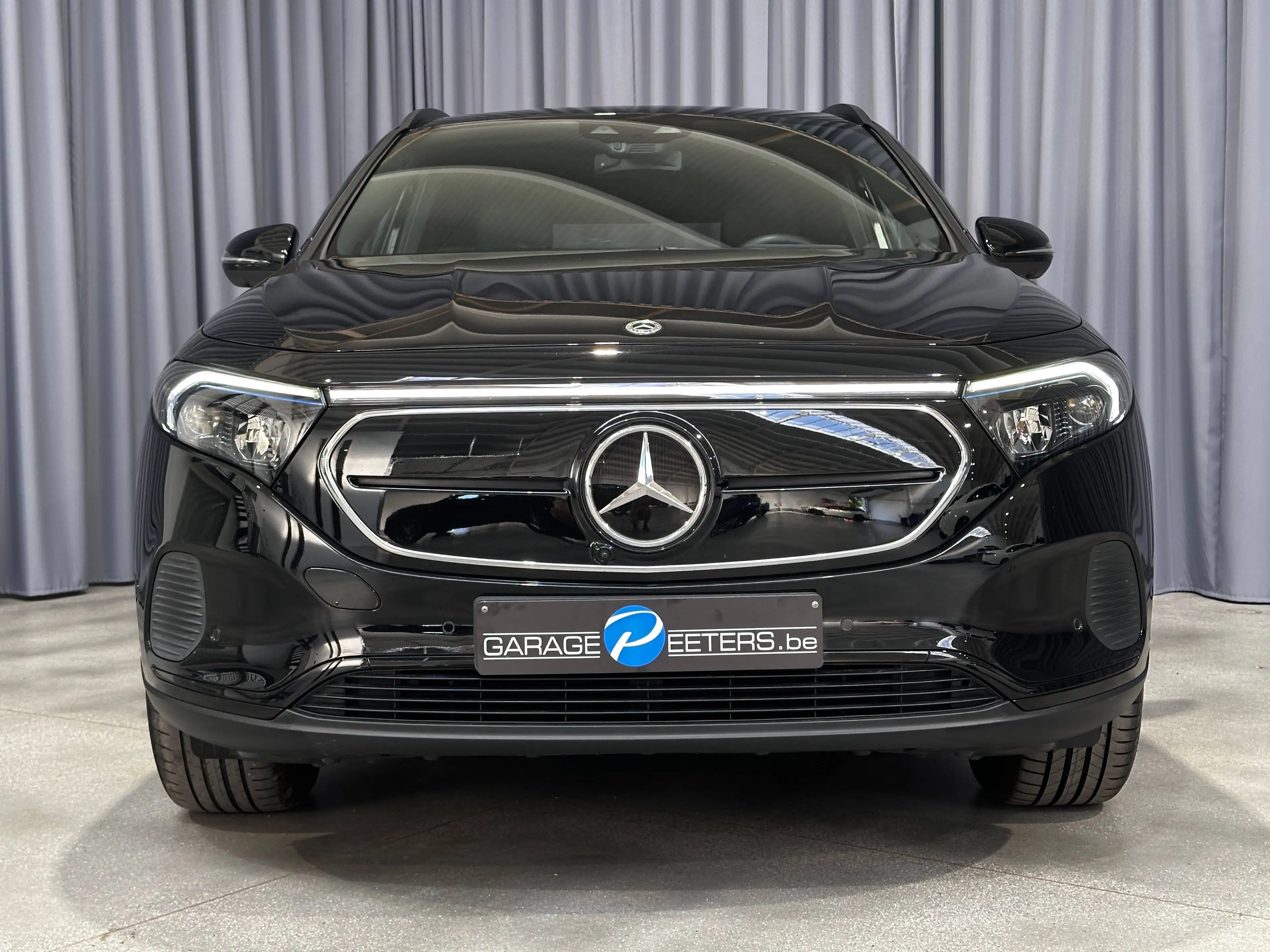 Mercedes-Benz EQA 350 *LEDER*DISTRONIC*HUD*TREKHAAK*360'CAMERA*19"AMG VELGEN*MBUX NAVI PLUS*NIGHTPAKKET*MEMORY* — photo 5