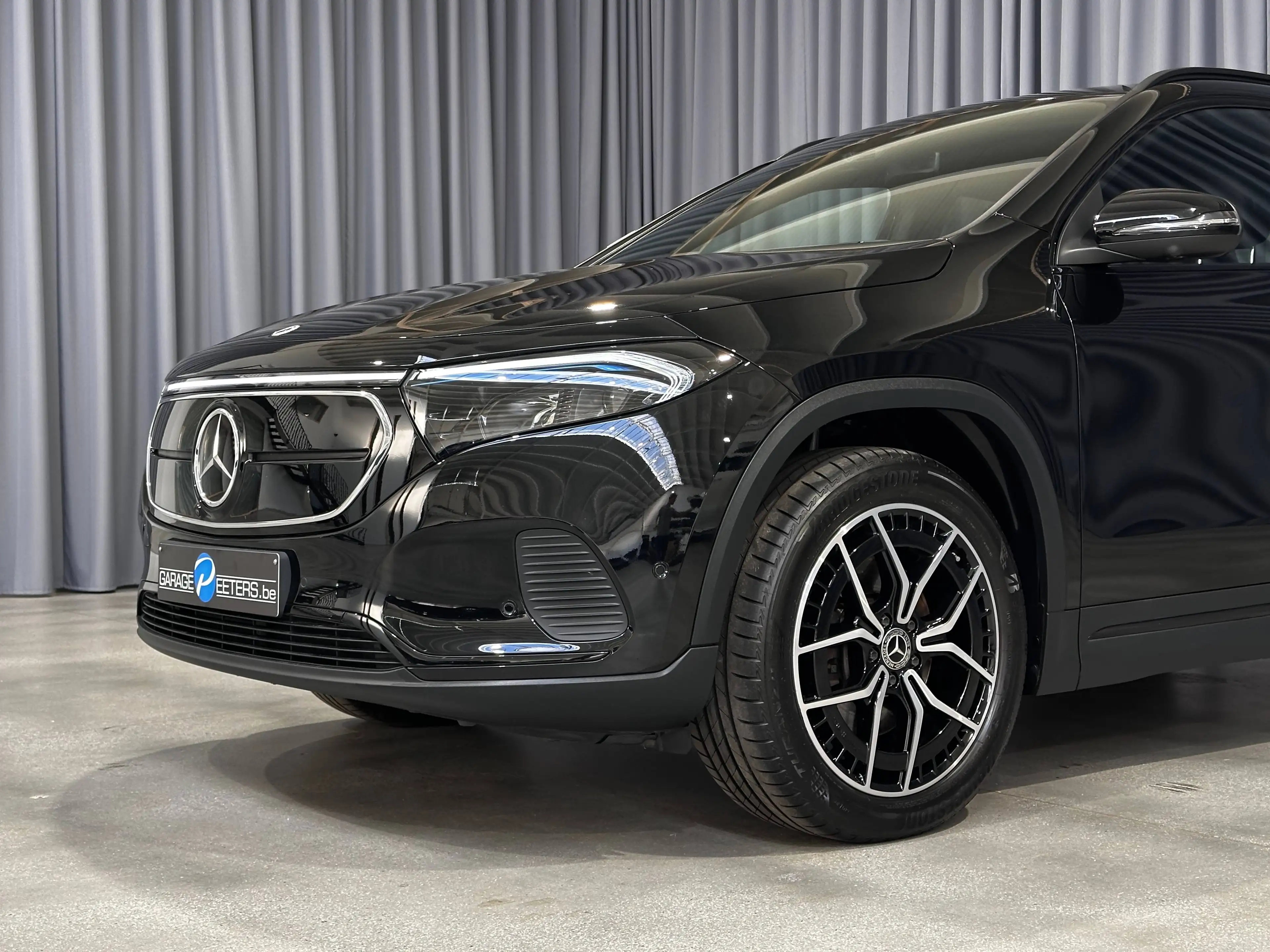 Mercedes-Benz EQA 350 *LEDER*DISTRONIC*HUD*TREKHAAK*360'CAMERA*19"AMG VELGEN*MBUX NAVI PLUS*NIGHTPAKKET*MEMORY* — photo 6