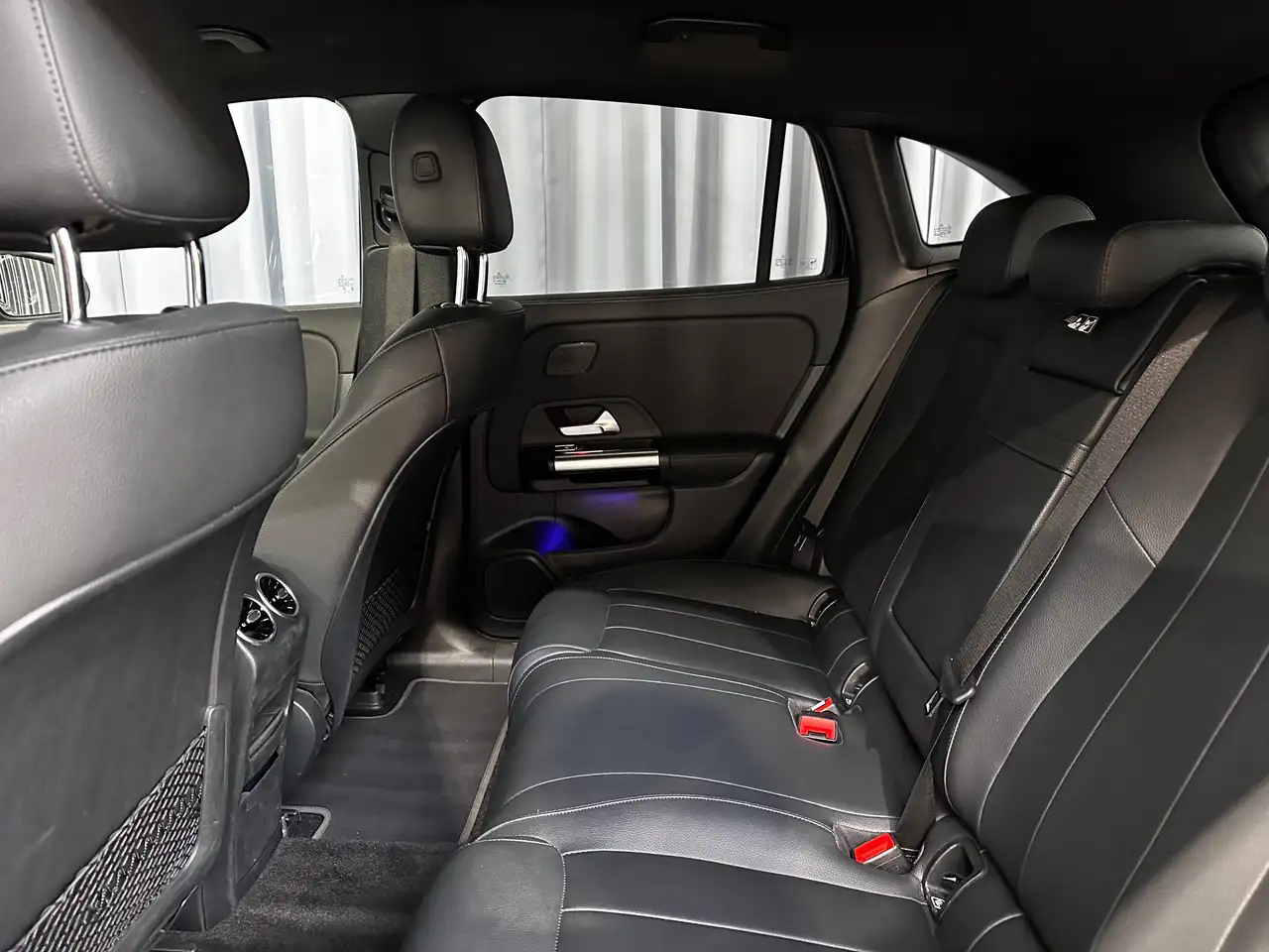 Mercedes-Benz EQA *LEDER*DISTRONIC*HUD*TREKHAAK*360'CAMERA*19"AMG VELGEN*MBUX NAVI PLUS*NIGHTPAKKET*MEMORY*, миниатюра 30
