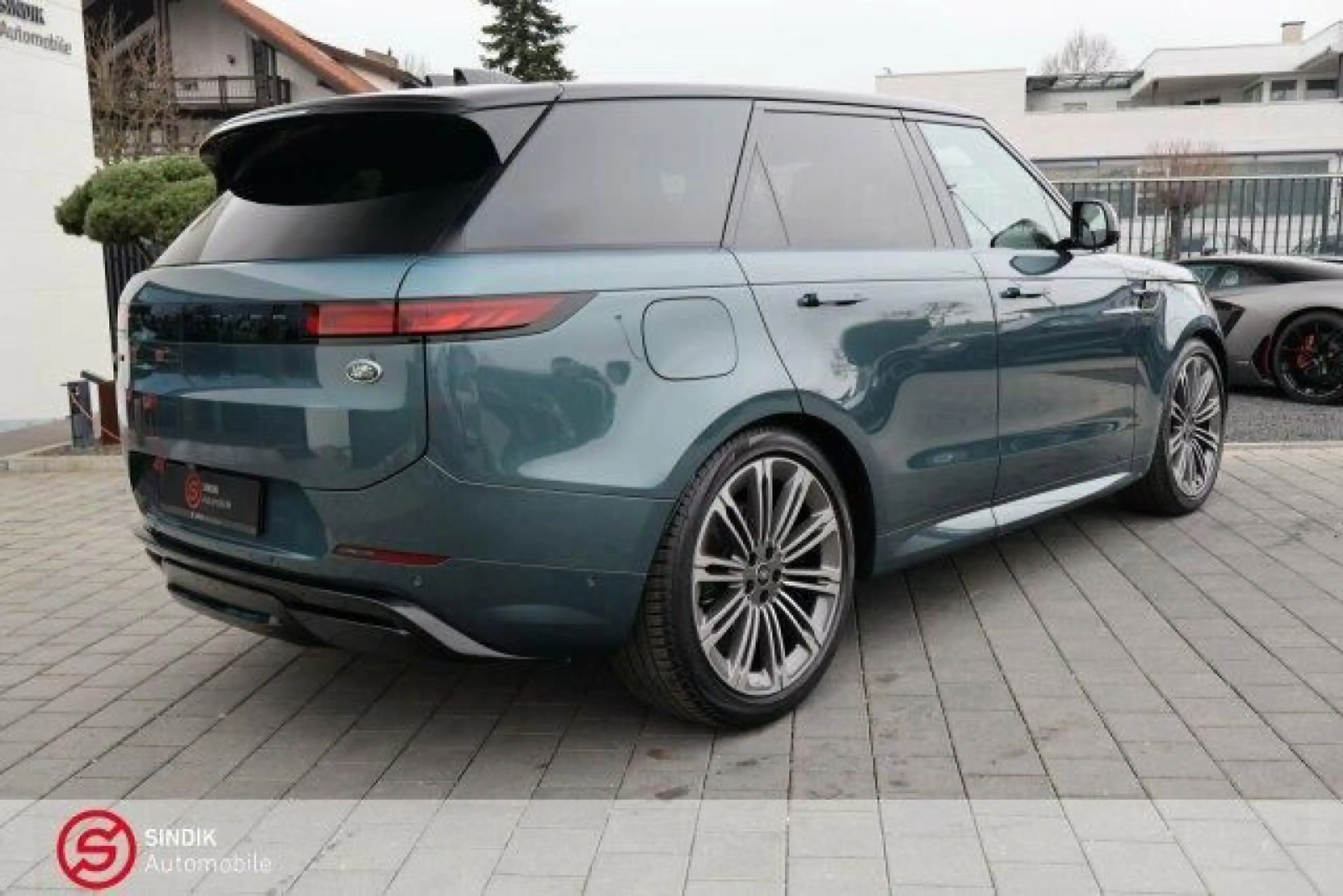 Land Rover Range Rover Sport D350 Autobiography-Pano-StdHzg — photo 10