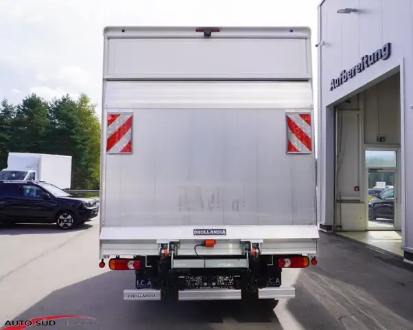 Fiat Ducato MAXI L4 Kofferaufbau mit Laderampe & Anhängevorrichtung  350 Ansicht 6