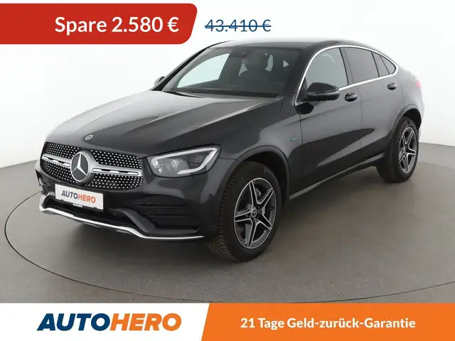 Mercedes-Benz GLC 300 GLC 300e 4Matic AMG Line Aut.*NAVI*LED*
