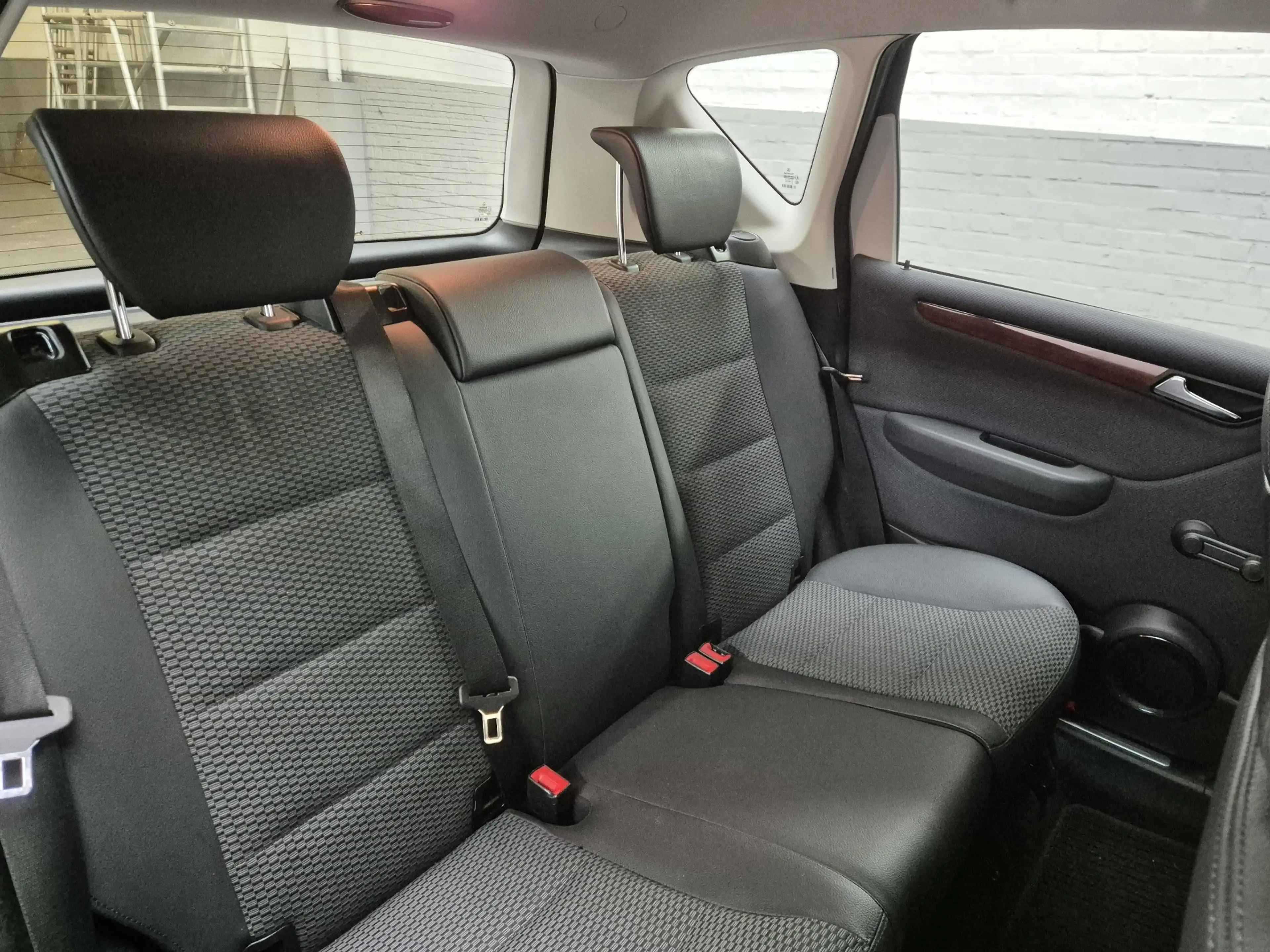 Mercedes-Benz A 150 A 150 Elegance - Superbe état ! - Garantie — photo 15