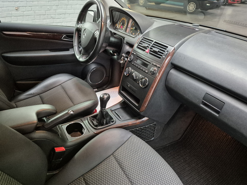 Mercedes-Benz A 150 A 150 Elegance - Superbe état ! - Garantie — photo 12