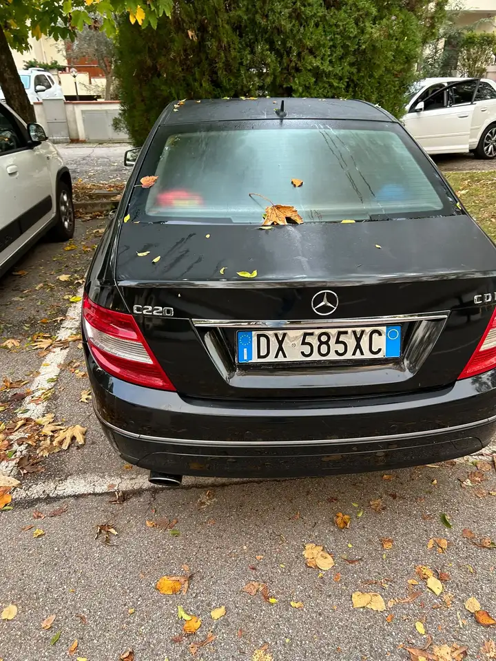 Mercedes-Benz C 220