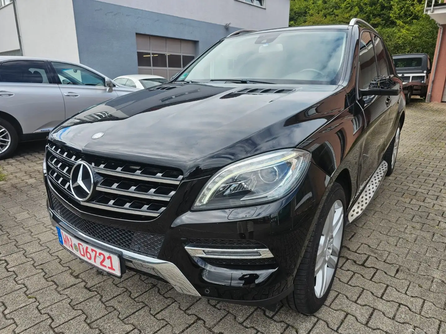 Mercedes-Benz ML 250 CDI BlueTec / Bi-Xenon / Map-Pilot / 20" Чорний - 1