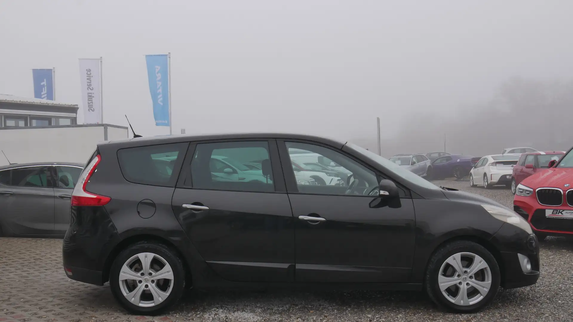 Renault Scenic Automatik Einparkhilfe Keyless Xenon Navi Tempomat Schwarz - 2