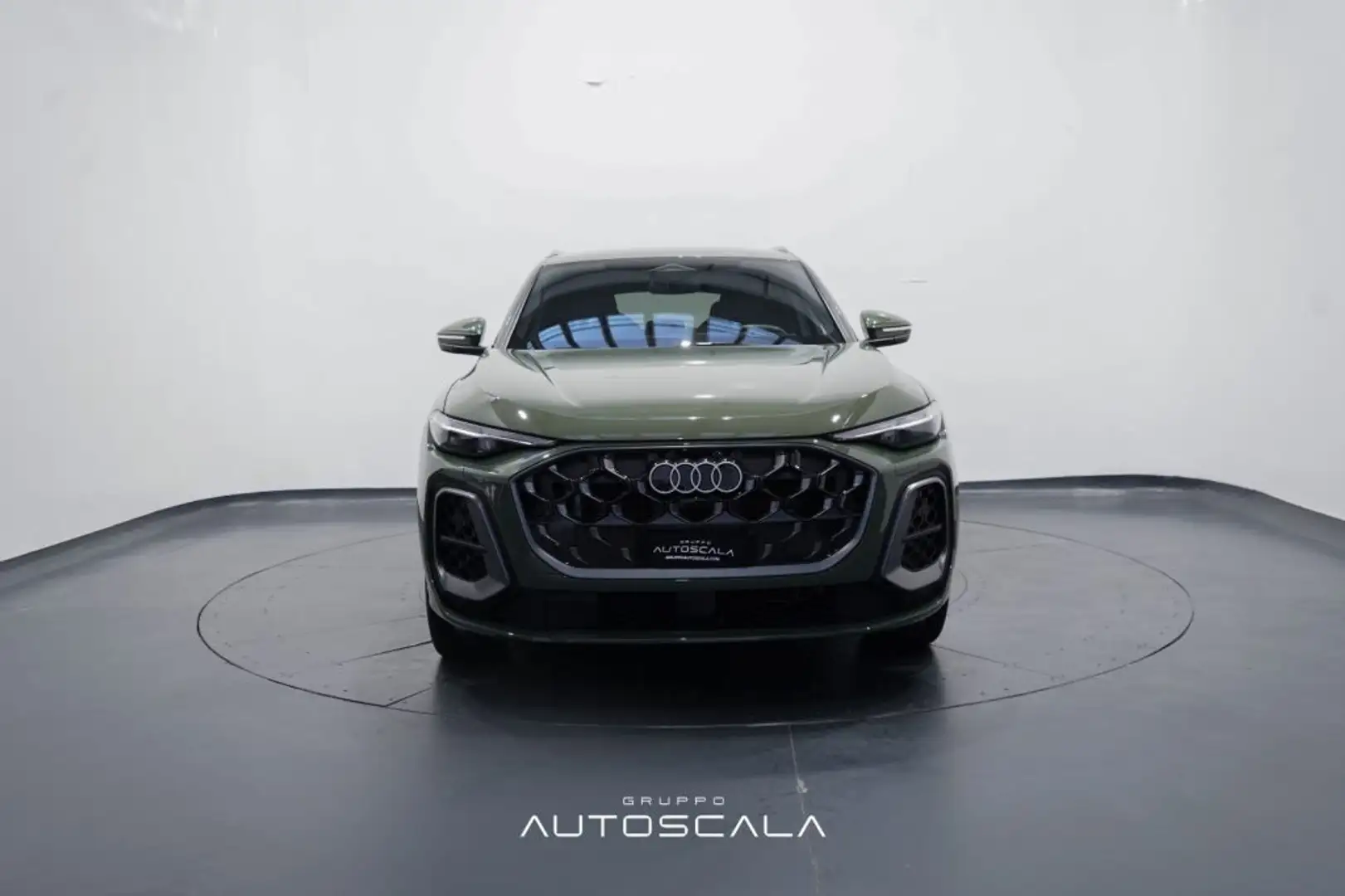 Audi Q5 40 TDI 204cv Quattro S Tronic S Line Verde - 2
