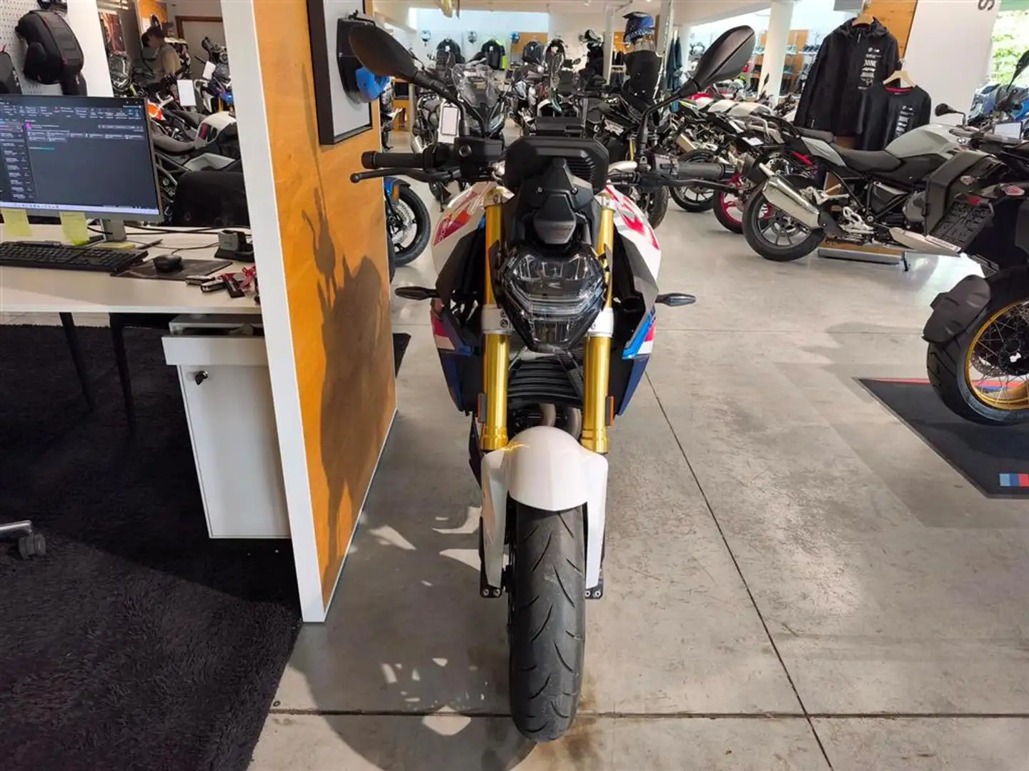 BMW F 900 R BMW Premium Selection 3 ans ! - 2