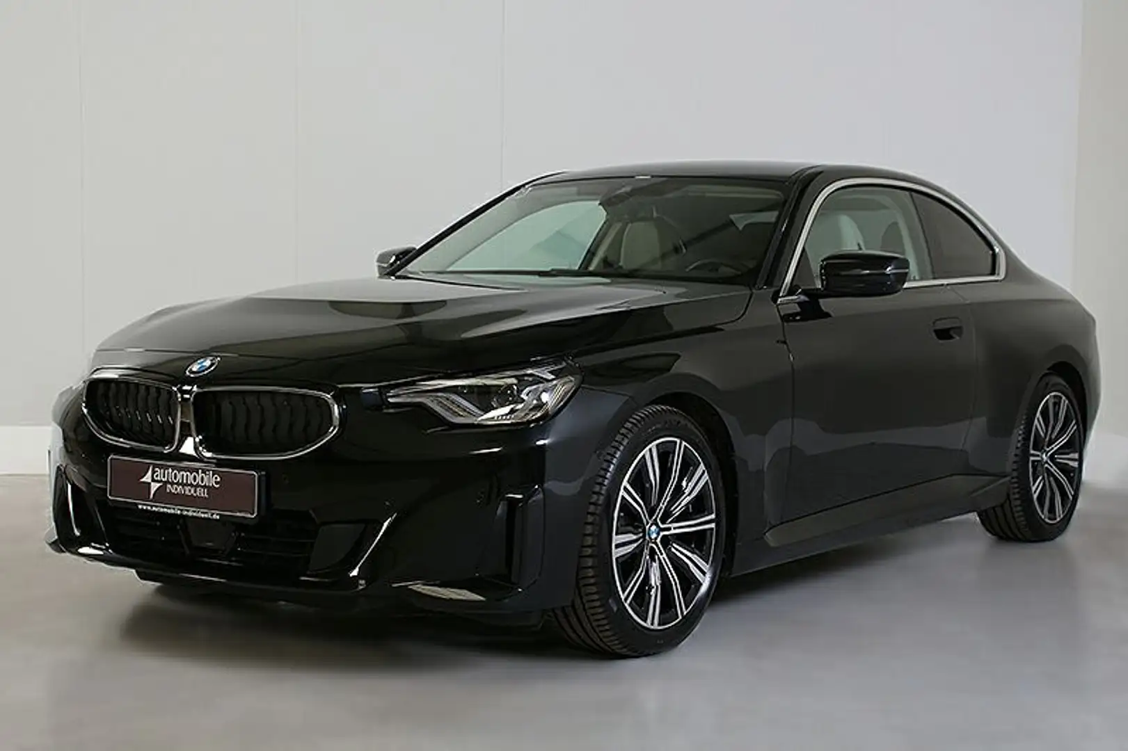 BMW 220 i Coupé LED DAB Hifi Parkassist LiveCockpitPr Schwarz - 2