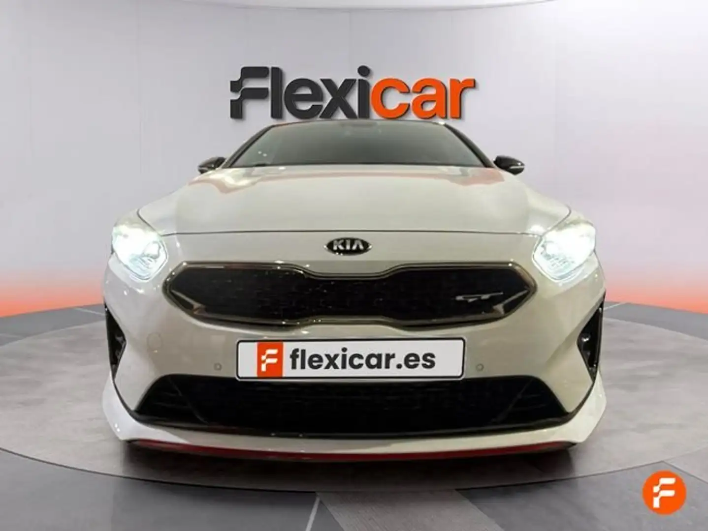 Kia ProCeed / pro_cee'd 1.6 T-GDI GT DCT Blanco - 2