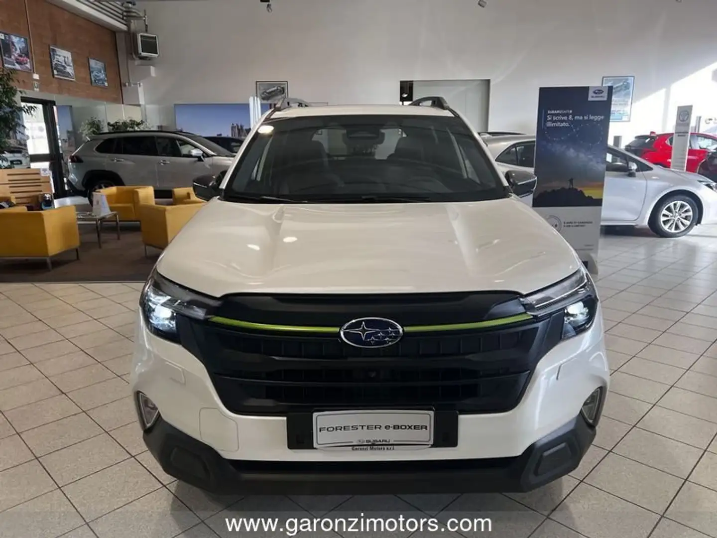 Subaru Forester 2.0 e-Boxer MHEV CVT Lineartronic 4dventure Bianco - 2