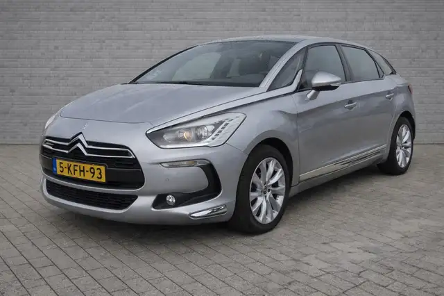 DS Automobiles DS 5 1.6THP 157pk Automaat | Navi | Pano | Climate | Le