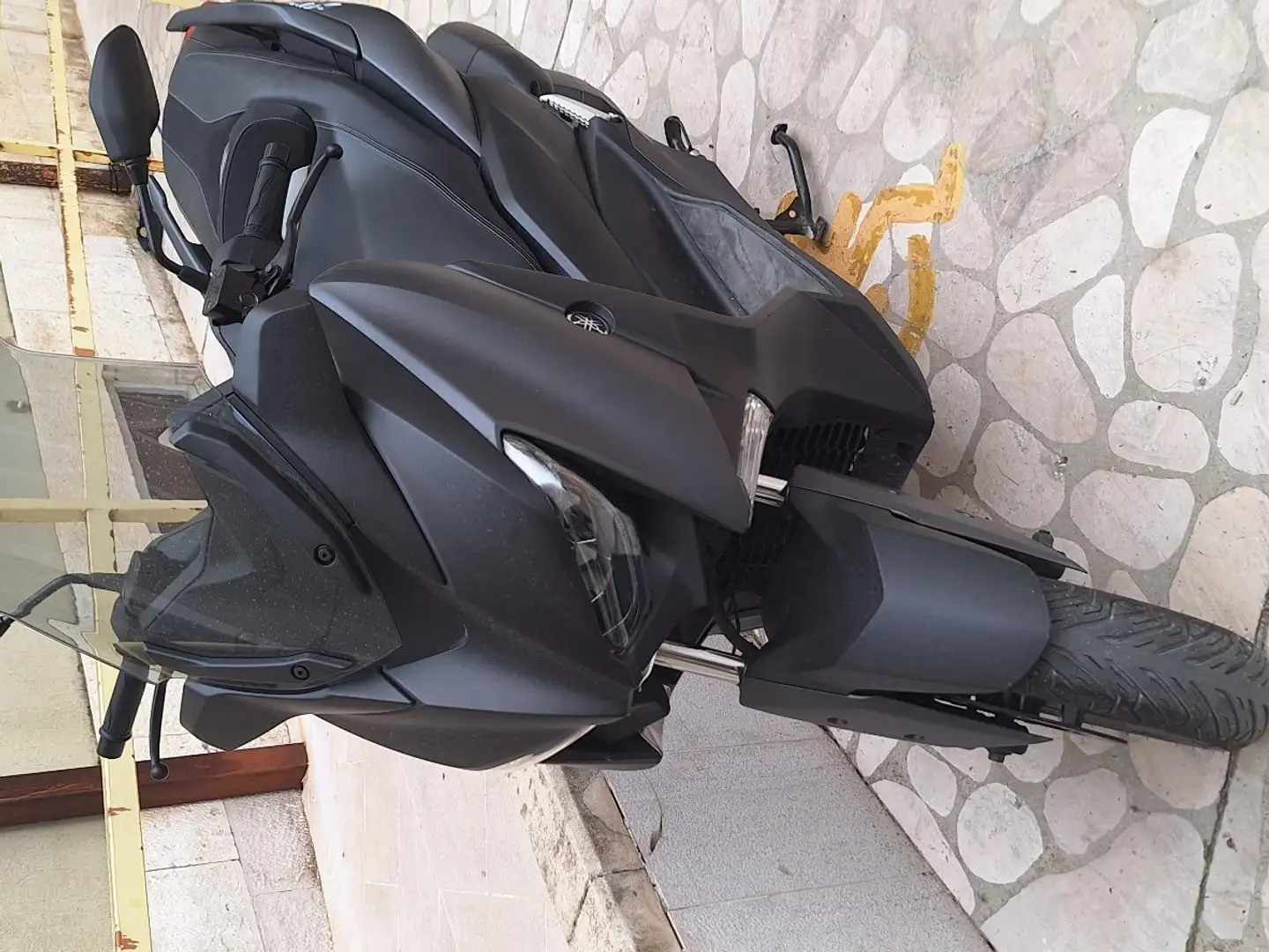Yamaha X-Max 125 tech max abs Negro - 2