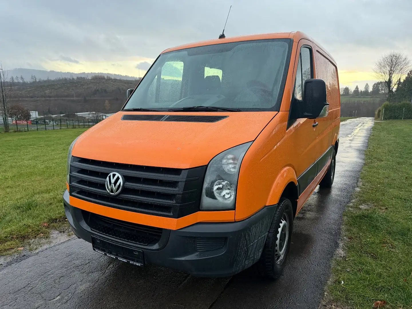 Volkswagen Crafter Kasten 30 kurz L1H1 Orange - 1