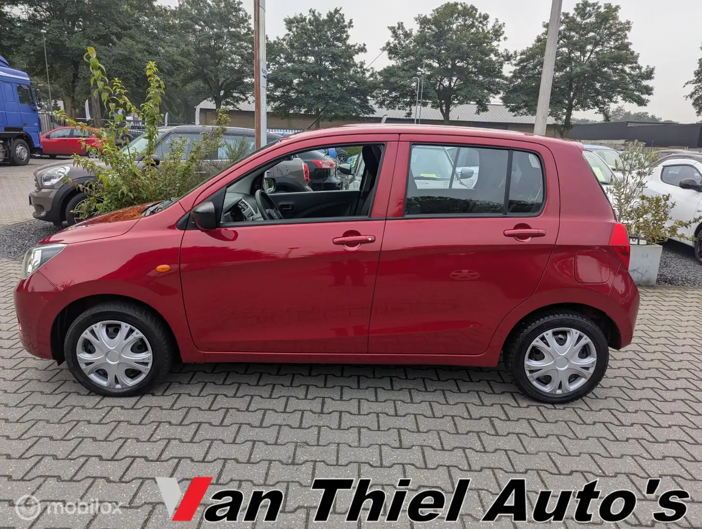 Suzuki Celerio 1.0 Comfort airco Rouge - 2