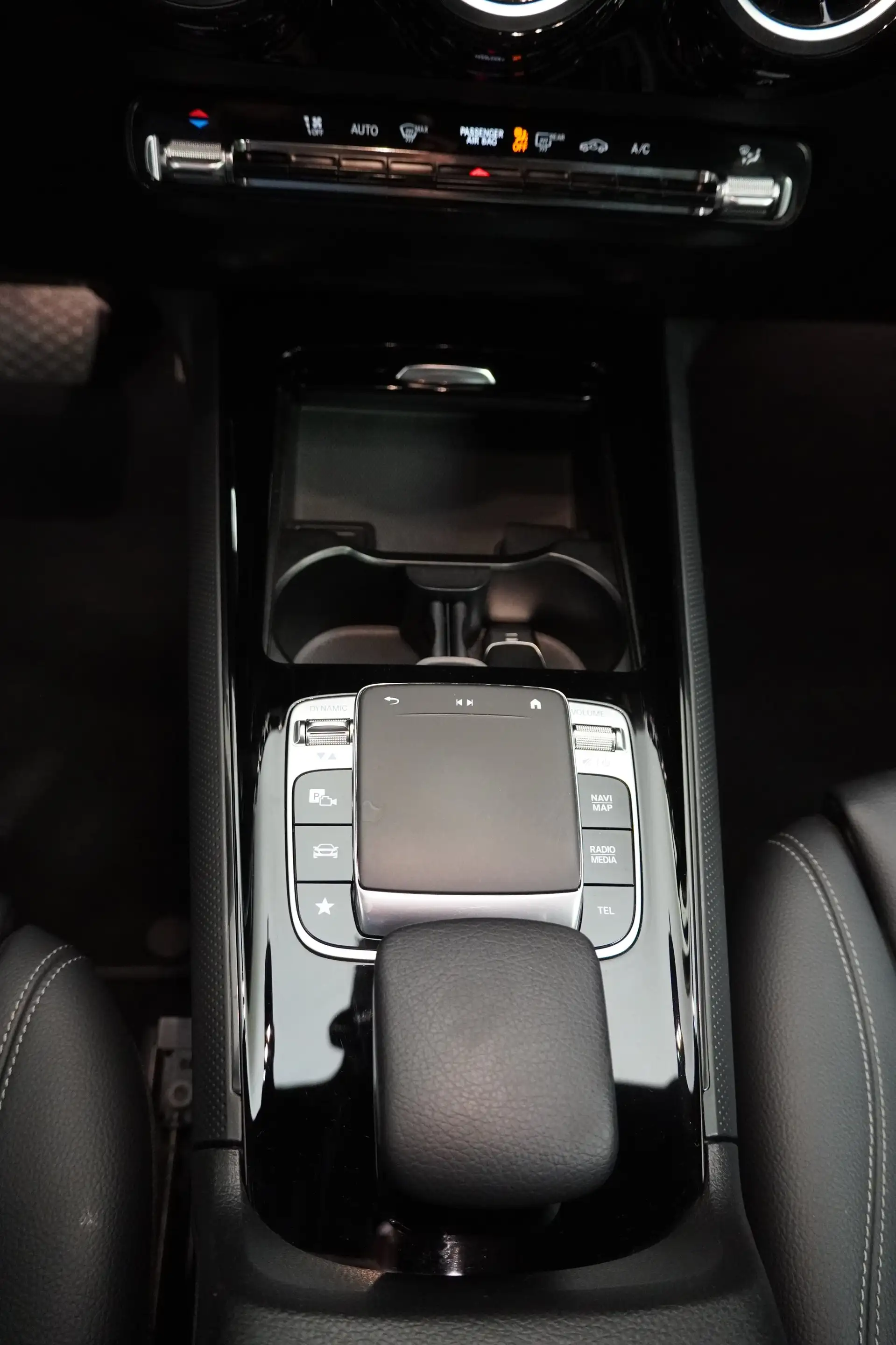 Mercedes-Benz B 220 4matik LED RFK el. Sitze — photo 9