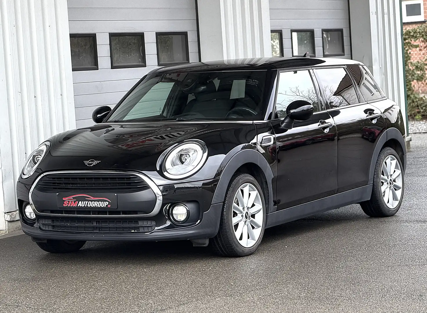 MINI One Clubman 1.5/Benzine/Led/Navi/Airco/Euro6d/Garantie Noir - 1