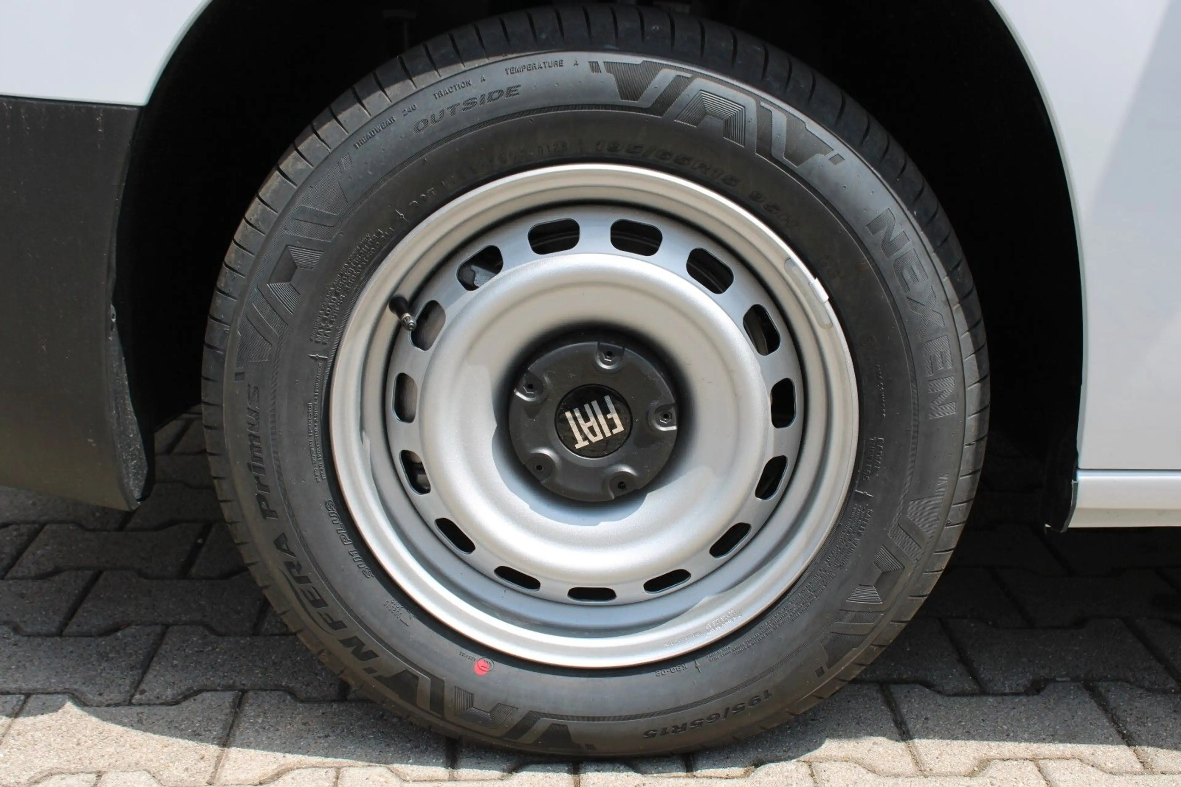 Fiat Doblo Kastenwagen M 1.2 (L1) — photo 15