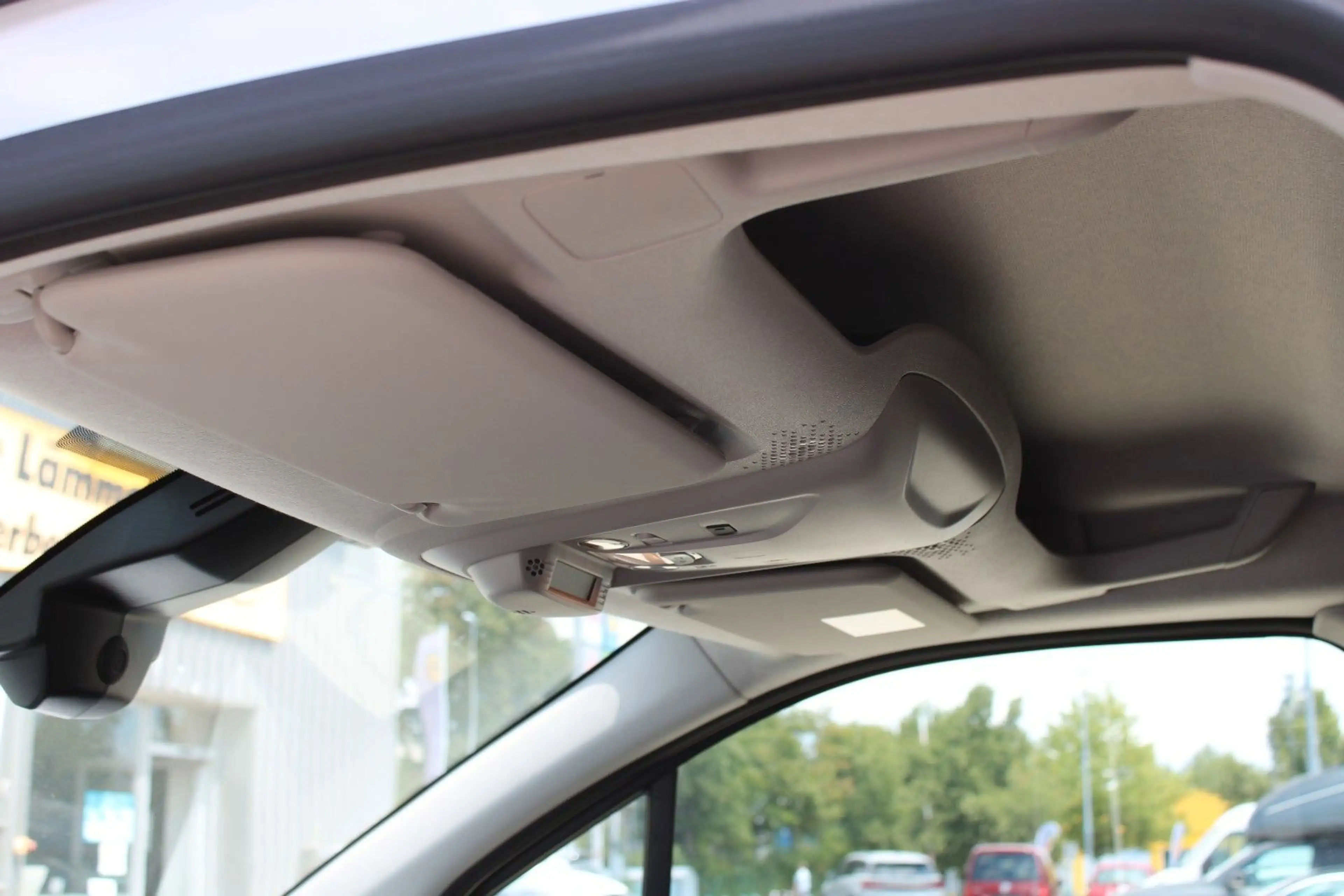 Fiat Doblo Kastenwagen M 1.2 (L1) — photo 14