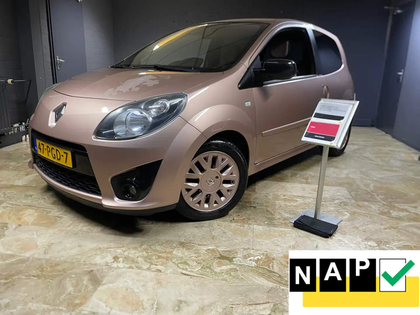 Renault Twingo 1.2-16V Miss Sixty - 1