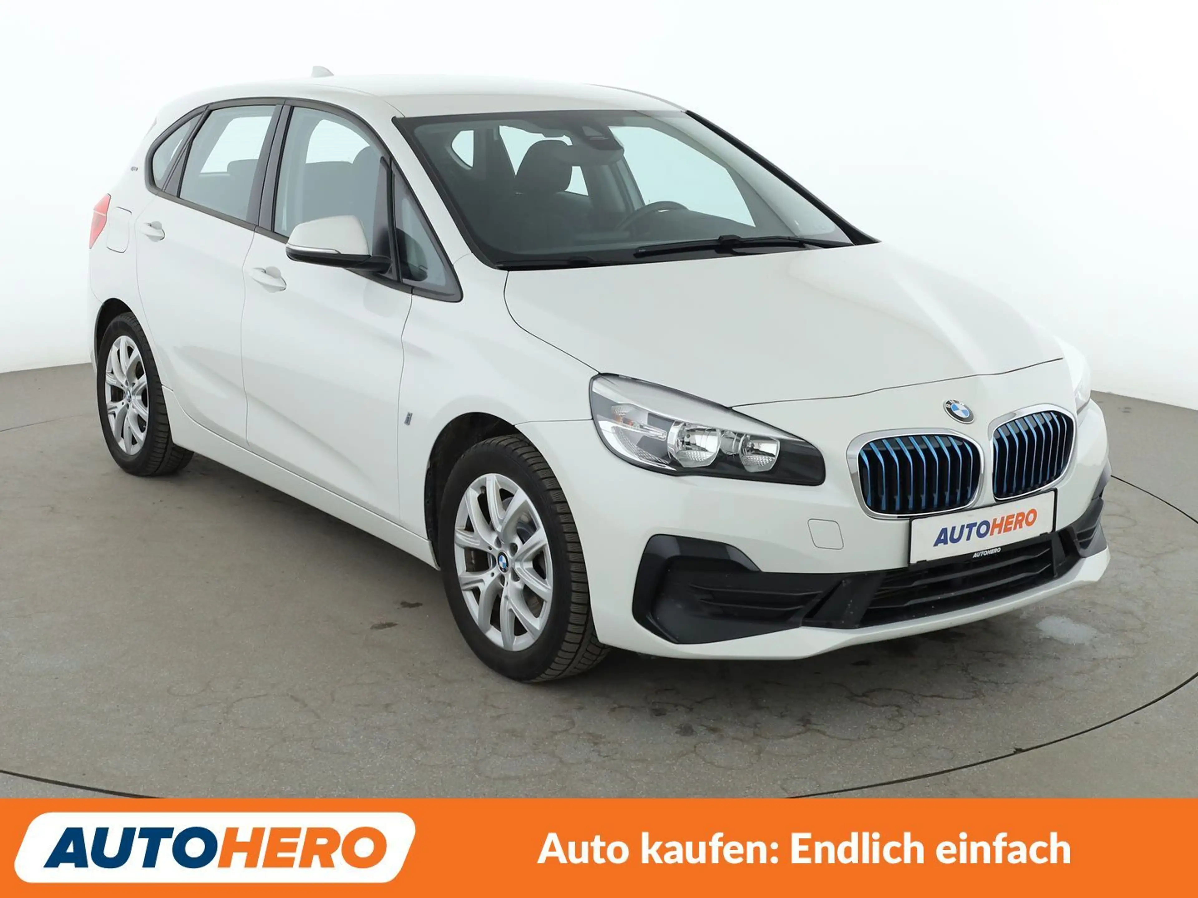 BMW 225 225xe Active Tourer Aut.*NAVI*PDC*SHZ* — photo 8