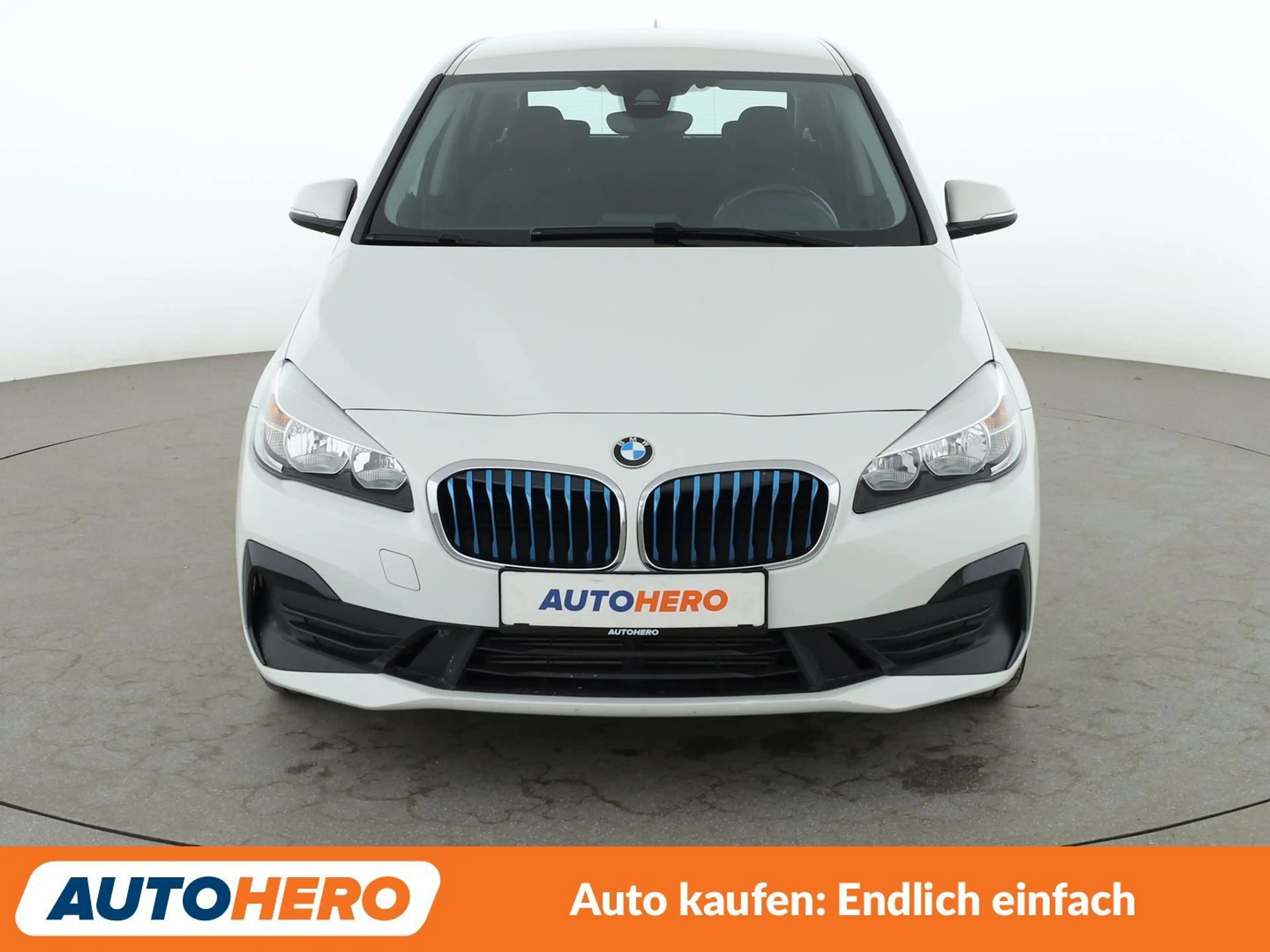 BMW 225 225xe Active Tourer Aut.*NAVI*PDC*SHZ* — photo 9