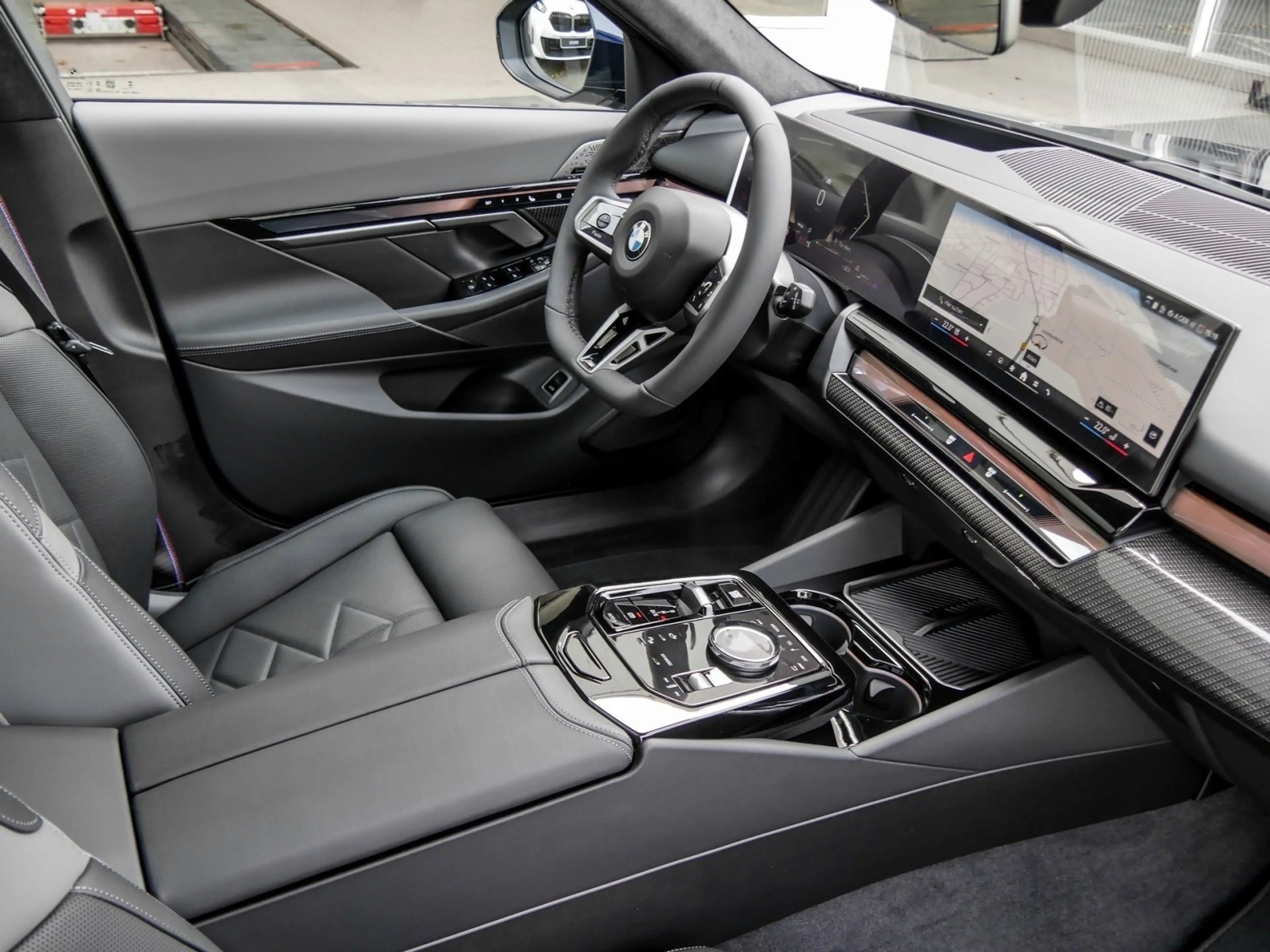 BMW 540 d xDrive M Sport HUD PANO ACC AHK 360°KAM LM — photo 3