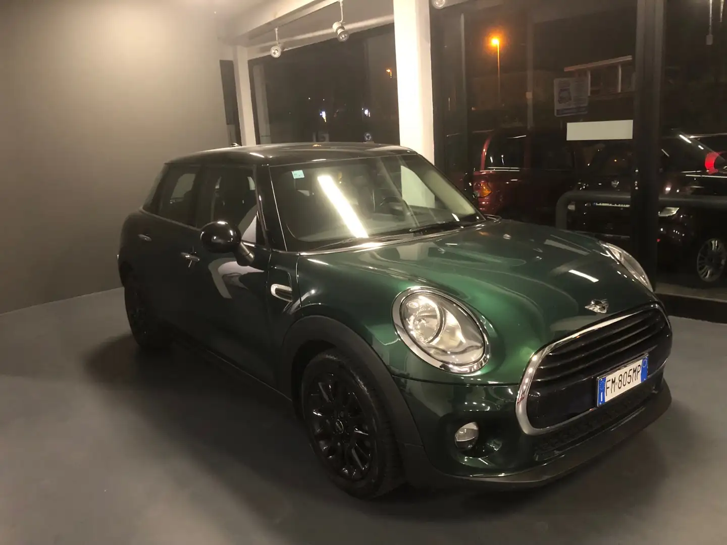 MINI Cooper D 1.5 Hype 5p Verde - 1