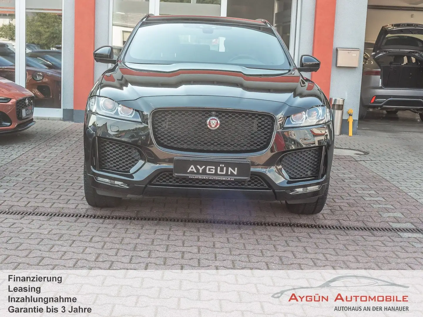 Jaguar F-Pace F-PACE 25t Chequered Flag AWD*360-Kamera* Schwarz - 2