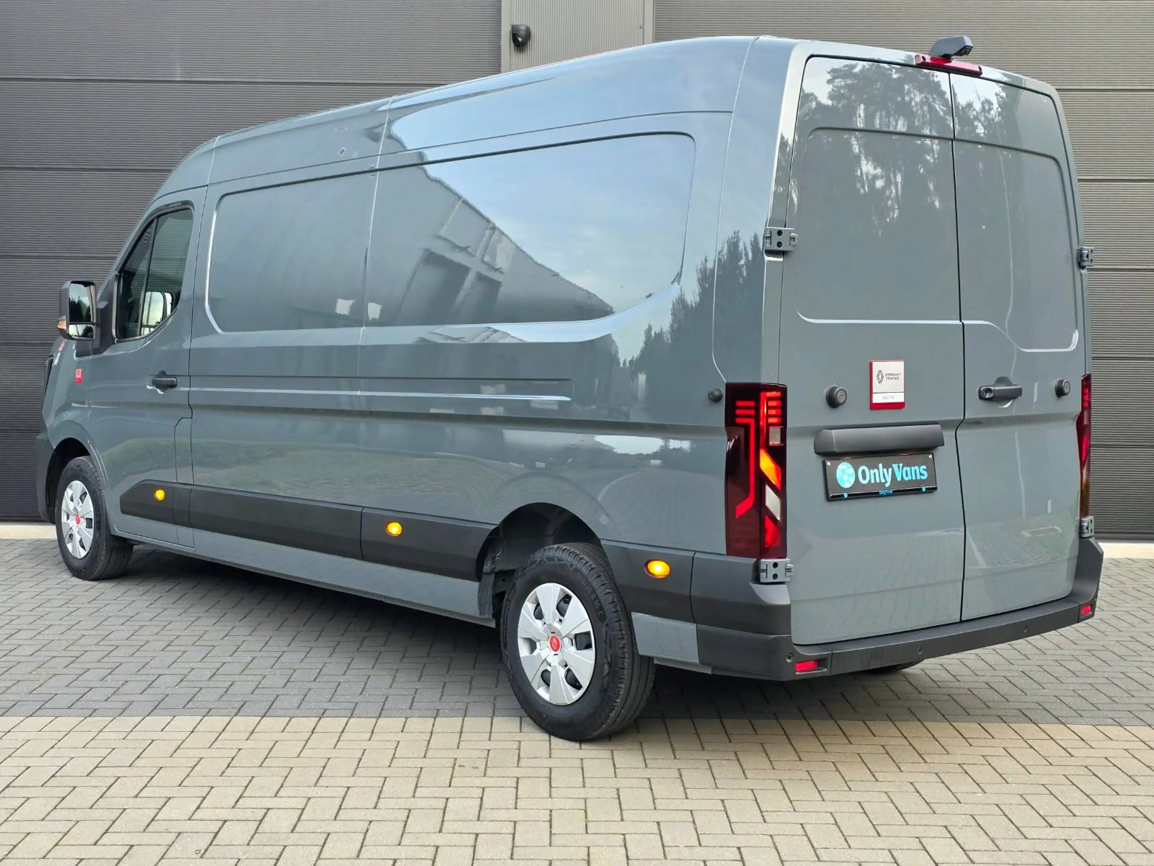 Renault Master 2.0d / L3 H2 / Red edition uitvoering / Automaat / Nieuw / €34.990 ex. btw — photo 5