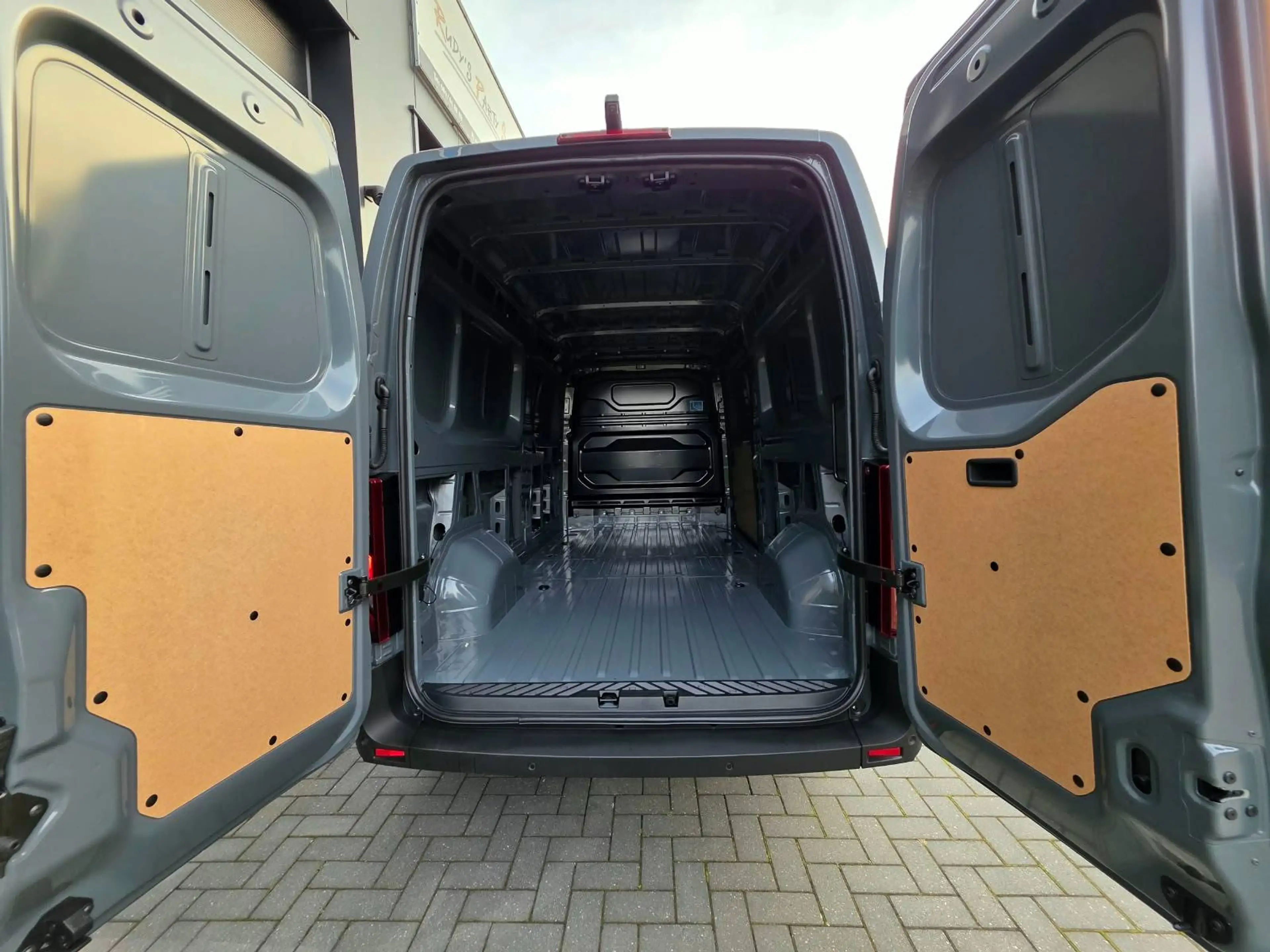 Renault Master 2.0d / L3 H2 / Red edition uitvoering / Automaat / Nieuw / €34.990 ex. btw — photo 11