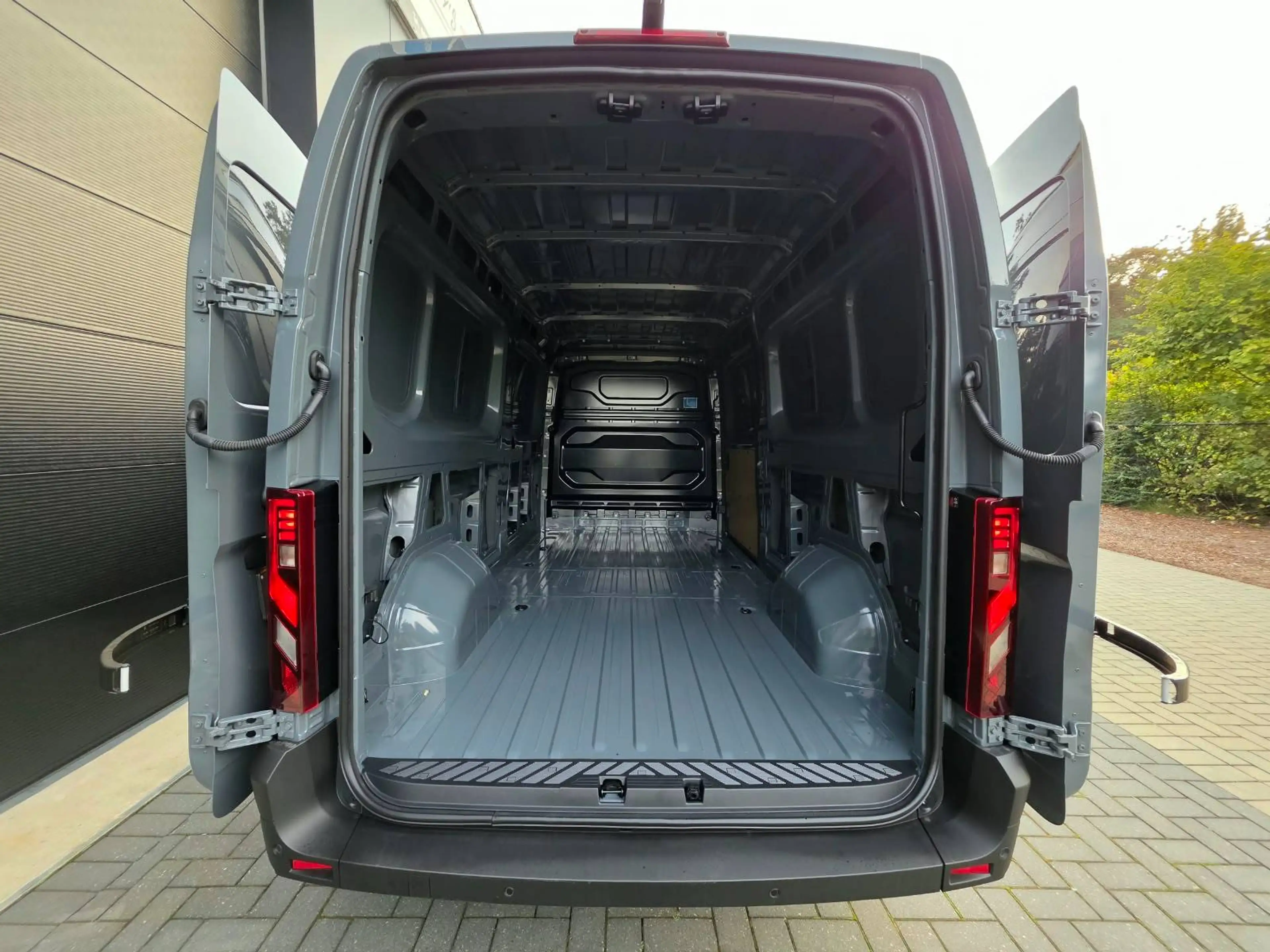 Renault Master 2.0d / L3 H2 / Red edition uitvoering / Automaat / Nieuw / €34.990 ex. btw — photo 12