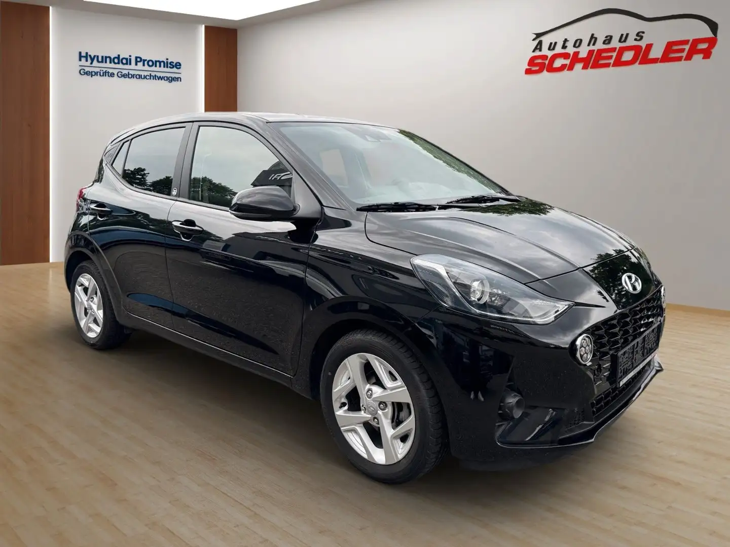 Hyundai i10 Edition 30 + KLIMA + SITZHEIZUNG Negro - 2